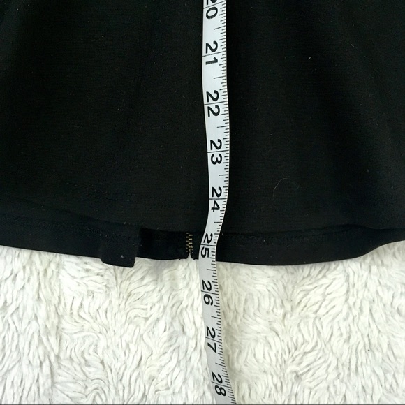 Stretchy Peplum Top with Zip-Up Back - Picture 6 of 10